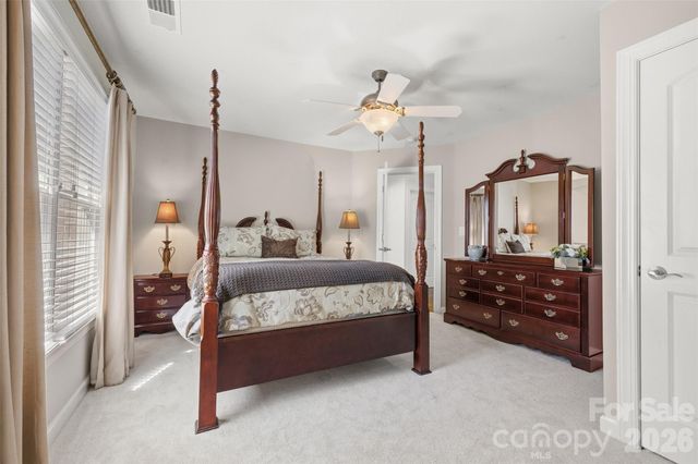 17142 Harcombe Drive, Charlotte, NC 28277