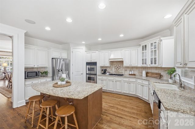 17142 Harcombe Drive, Charlotte, NC 28277