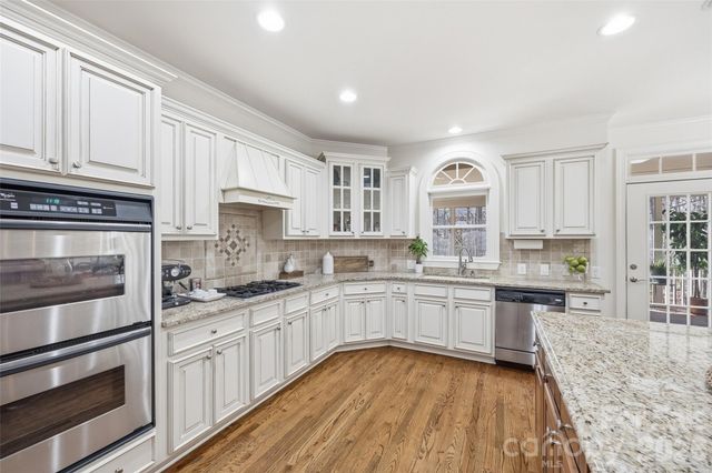 17142 Harcombe Drive, Charlotte, NC 28277