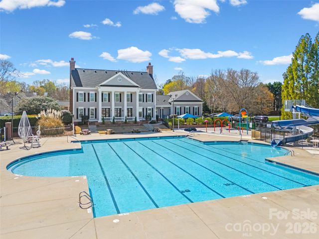 17142 Harcombe Drive, Charlotte, NC 28277