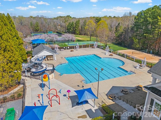 17142 Harcombe Drive, Charlotte, NC 28277