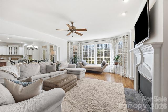 17142 Harcombe Drive, Charlotte, NC 28277