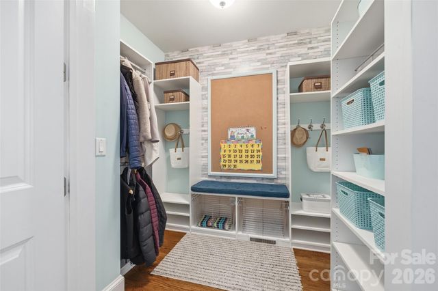 17142 Harcombe Drive, Charlotte, NC 28277