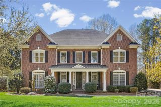 17142 Harcombe Drive, Charlotte, NC 28277