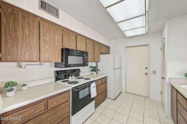 9508 W BURNS Drive, Sun City, AZ 85351