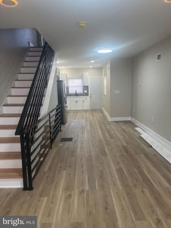 2224 S REESE ST, PHILADELPHIA, PA 19148 — photo 5