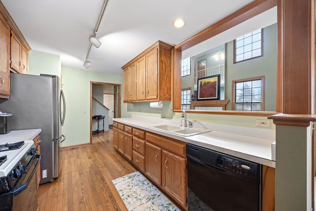 1016 Middleton Place 1016, Lisle, IL 60532