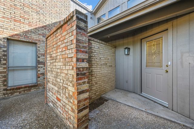 4013 Saint Christopher Lane, Dallas, TX 75287