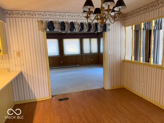 691 Sunbeam Circle, Indianapolis, IN 46231