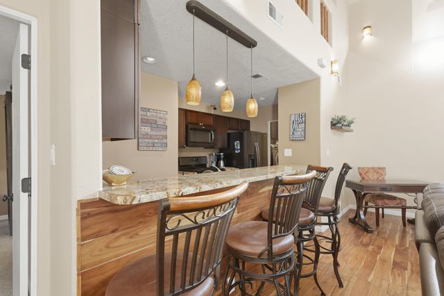 3615 Yipee Calle Court NW, Albuquerque, NM 87120