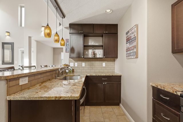 3615 Yipee Calle Court NW, Albuquerque, NM 87120