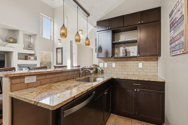 3615 Yipee Calle Court NW, Albuquerque, NM 87120