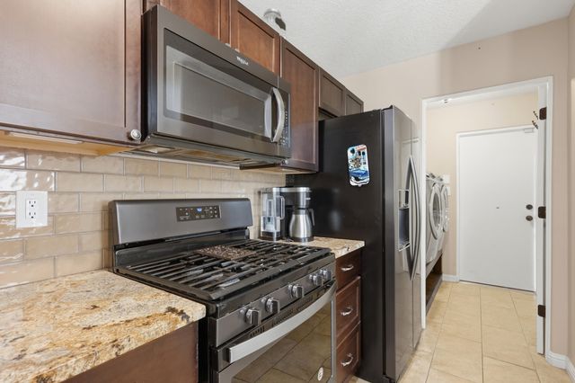 3615 Yipee Calle Court NW, Albuquerque, NM 87120