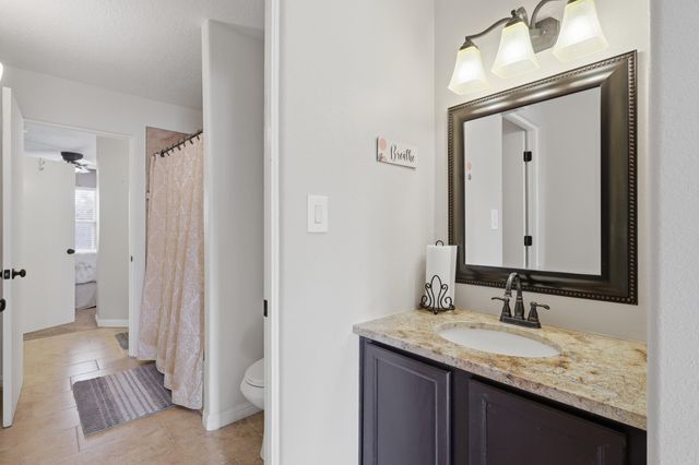 3615 Yipee Calle Court NW, Albuquerque, NM 87120