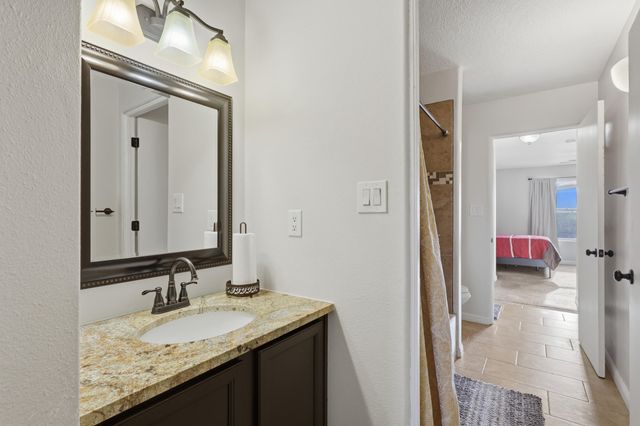 3615 Yipee Calle Court NW, Albuquerque, NM 87120