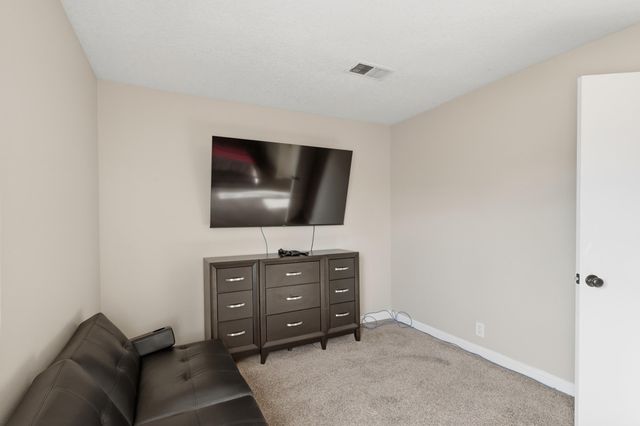 3615 Yipee Calle Court NW, Albuquerque, NM 87120