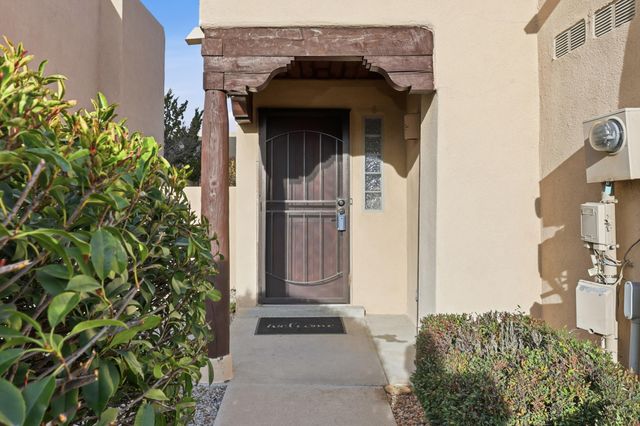 3615 Yipee Calle Court NW, Albuquerque, NM 87120