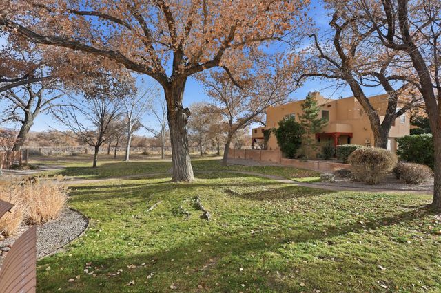 3615 Yipee Calle Court NW, Albuquerque, NM 87120