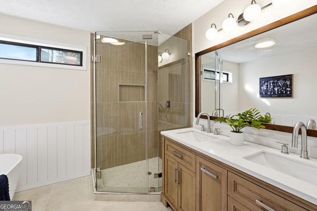 4146 Chimney Lake Drive NE, Roswell, GA 30075