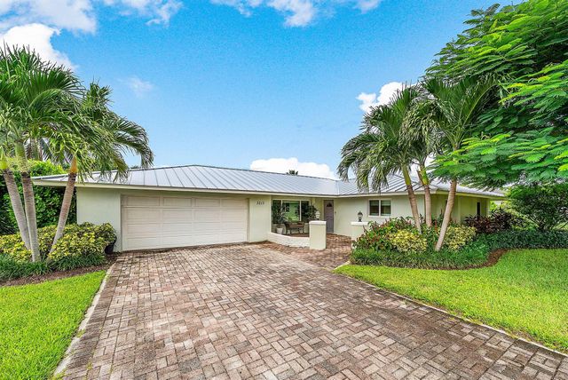 3213 Canal Drive, Boynton Beach, FL 33435