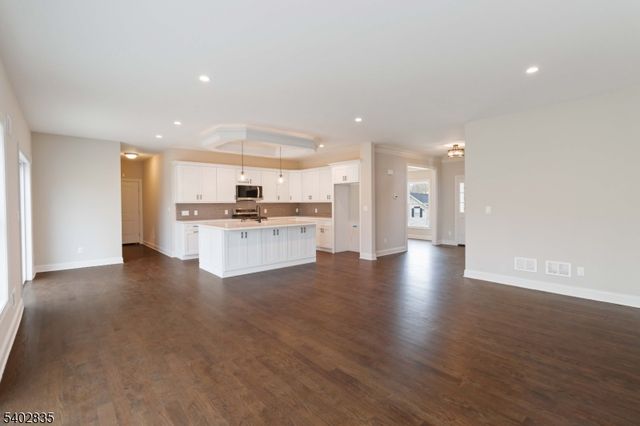 21 Mount Olive Rd, Mount Olive Twp., NJ 07828