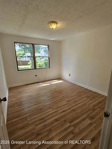 437 Canal Street, Eaton Rapids, MI 48827