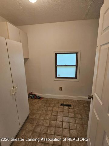437 Canal Street, Eaton Rapids, MI 48827