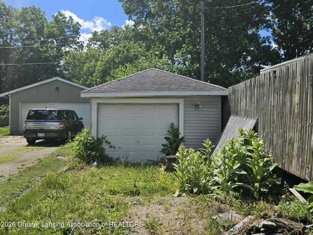 437 Canal Street, Eaton Rapids, MI 48827