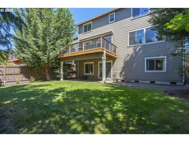 5102 E LONGEST Dr, Newberg, OR 97132