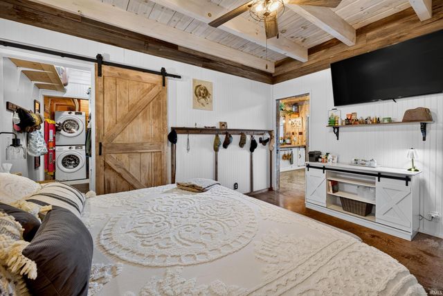 2443 Mangus Road, Poland, IN 47868