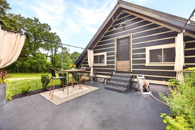 2443 Mangus Road, Poland, IN 47868