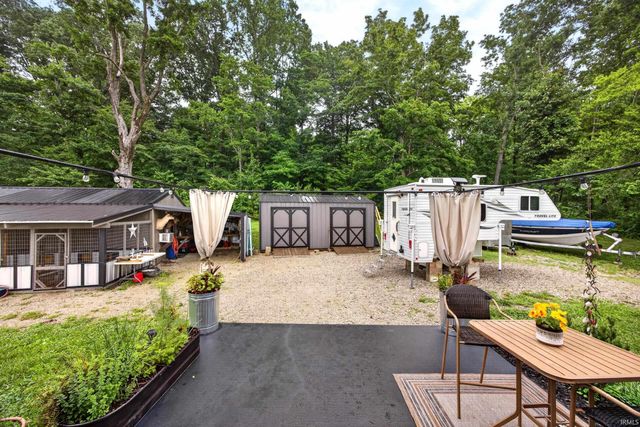 2443 Mangus Road, Poland, IN 47868