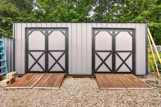2443 Mangus Road, Poland, IN 47868