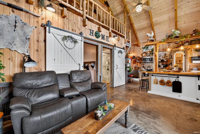 2443 Mangus Road, Poland, IN 47868