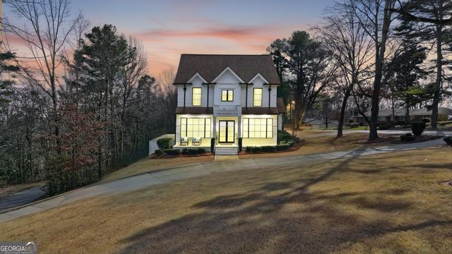 101 Victory Court, Calhoun, GA 30701