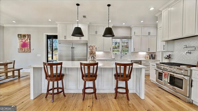 101 Victory Court, Calhoun, GA 30701