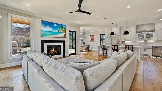 101 Victory Court, Calhoun, GA 30701