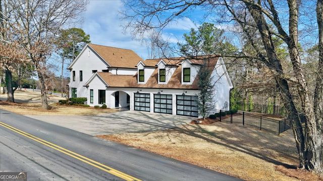 101 Victory Court, Calhoun, GA 30701