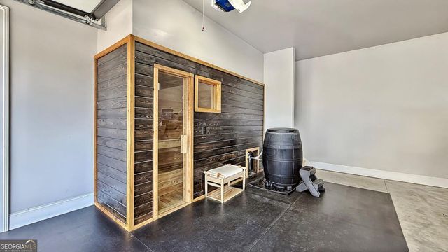 101 Victory Court, Calhoun, GA 30701