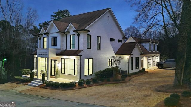 101 Victory Court, Calhoun, GA 30701