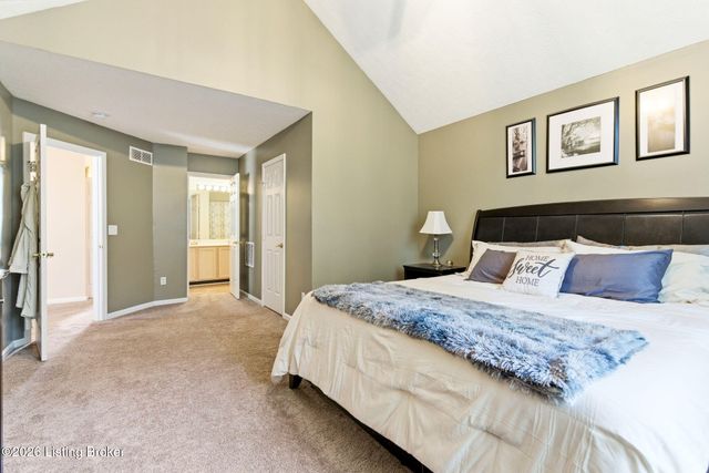 11413 Catalpa View Ct, Louisville, KY 40299