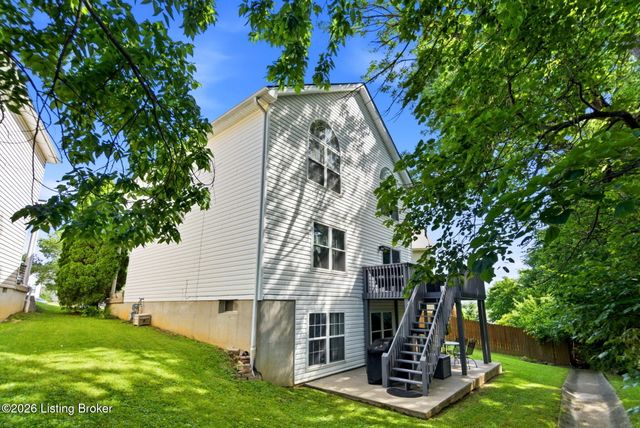 11413 Catalpa View Ct, Louisville, KY 40299