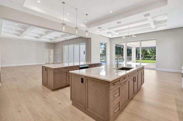 5355 Sea Biscuit Road, Palm Beach Gardens, FL 33418