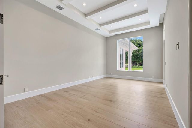 5355 Sea Biscuit Road, Palm Beach Gardens, FL 33418