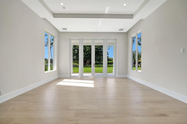 5355 Sea Biscuit Road, Palm Beach Gardens, FL 33418