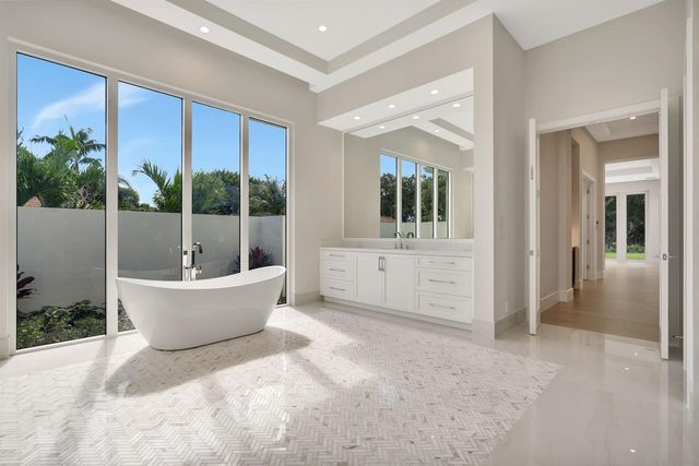 5355 Sea Biscuit Road, Palm Beach Gardens, FL 33418