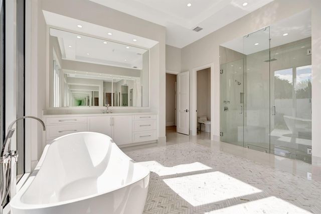 5355 Sea Biscuit Road, Palm Beach Gardens, FL 33418