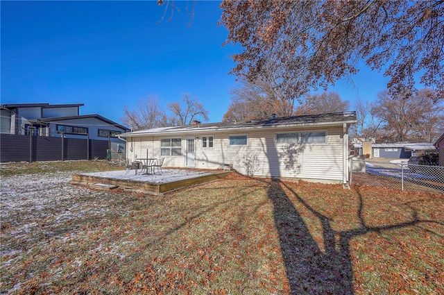 6901 W 78th Terrace W, Overland Park, KS 66204