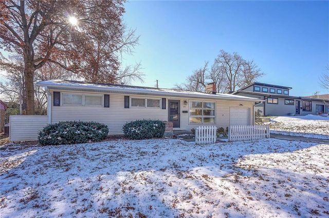 6901 W 78th Terrace W, Overland Park, KS 66204