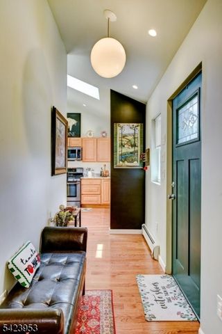 11 Mt Crest Rd, Jefferson Twp., NJ 07438